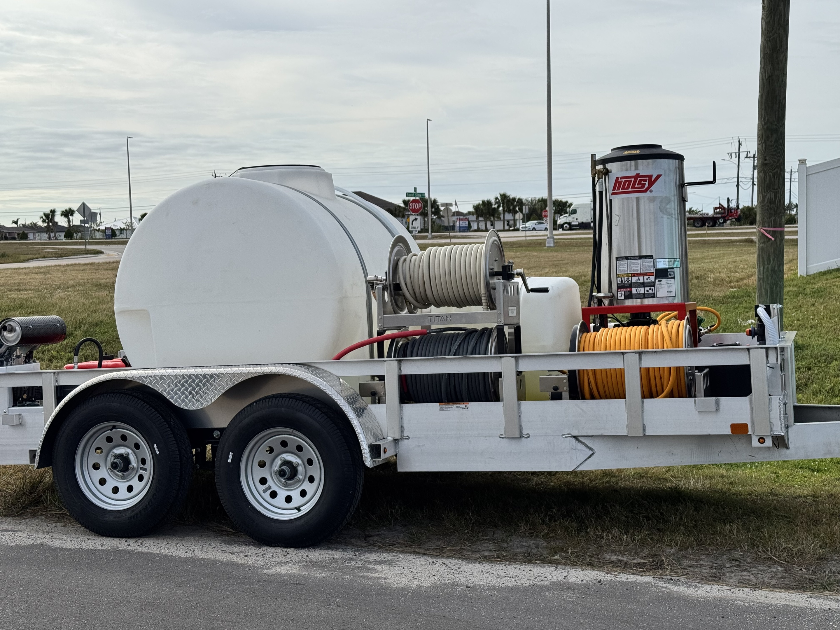 pressure washing cape coral, carpet cleaning cape coral